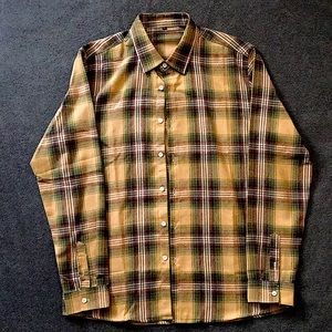 ROMWE Men’s Long Sleeve Button Down Shirt Plaid Poplin Shirt.
